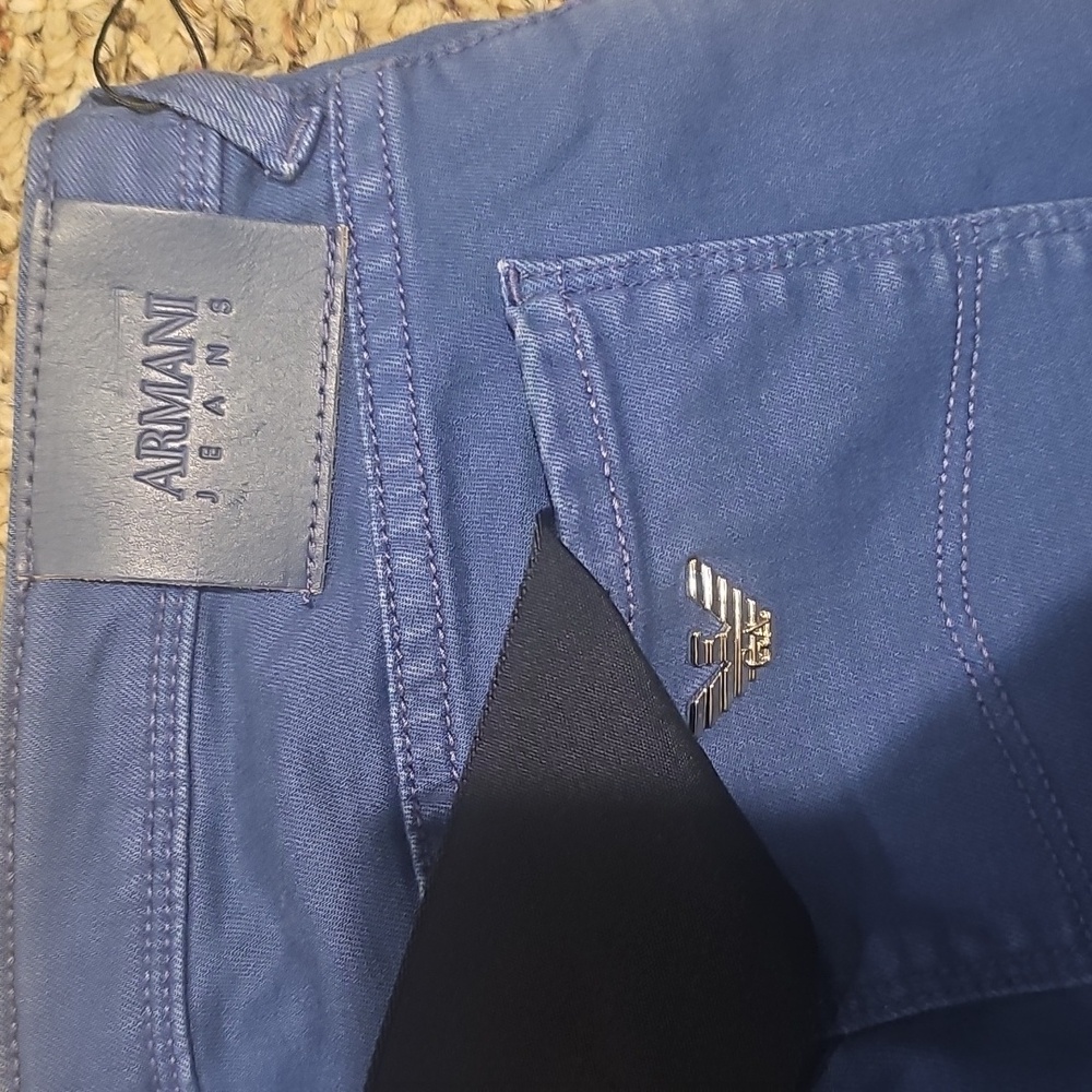 Brand New Armani Jeans J128 Orchid....skinny fit ...size 26...gorgeous